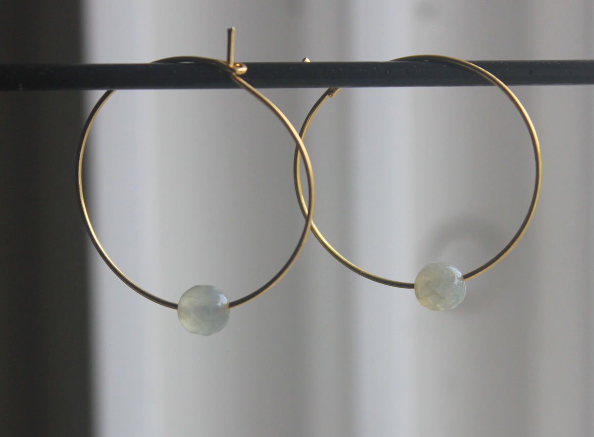 Single Bead Agate Hoop