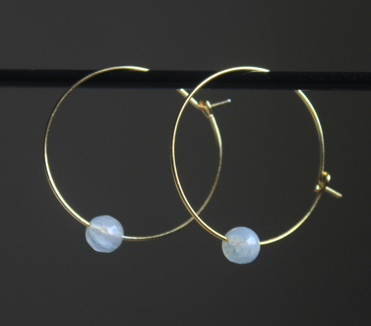 Single Bead Agate Hoop